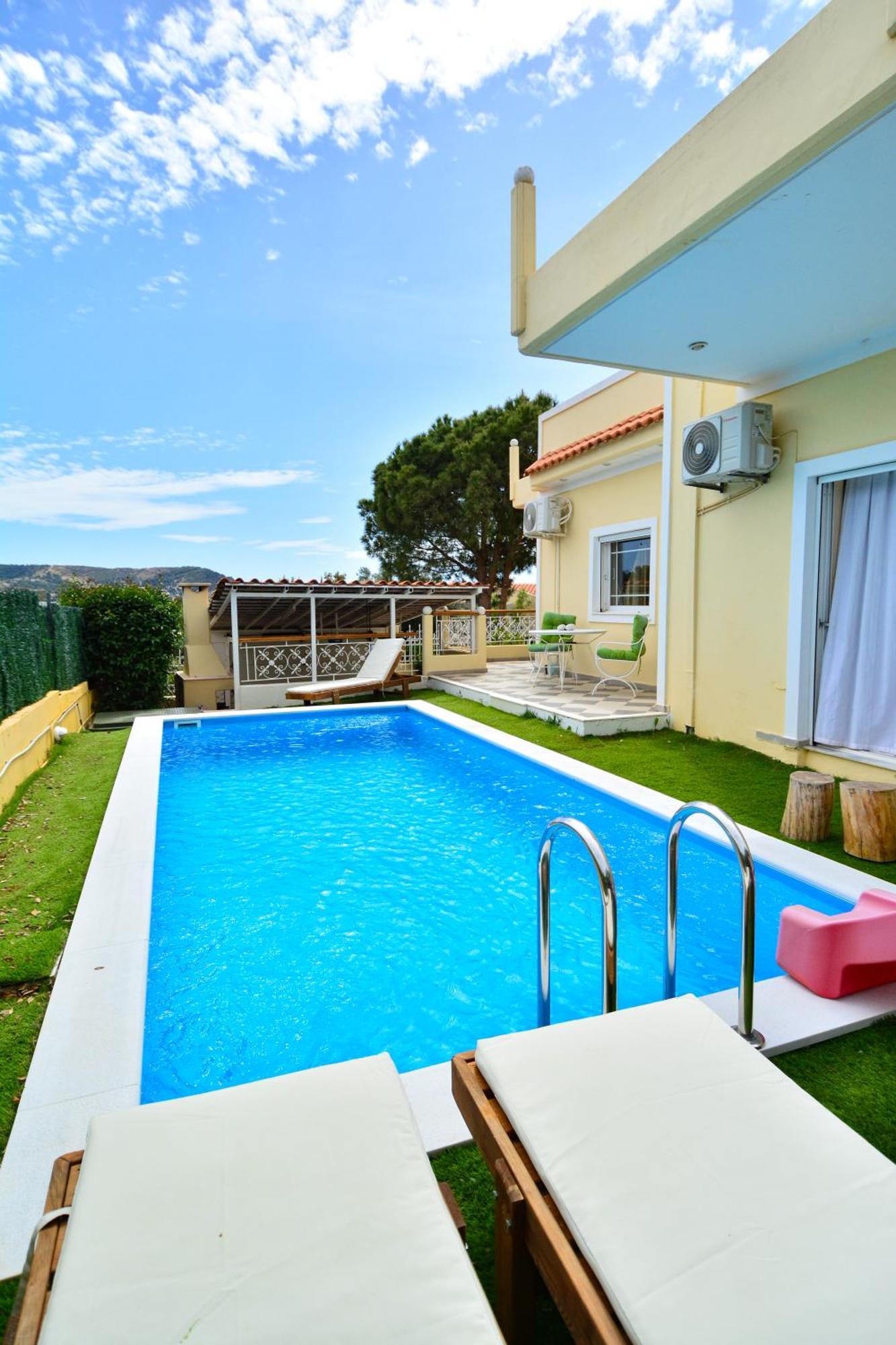 Villa Filoxenia All Seasons, Near Airport, Sea, Athens Agia Marina  Экстерьер фото